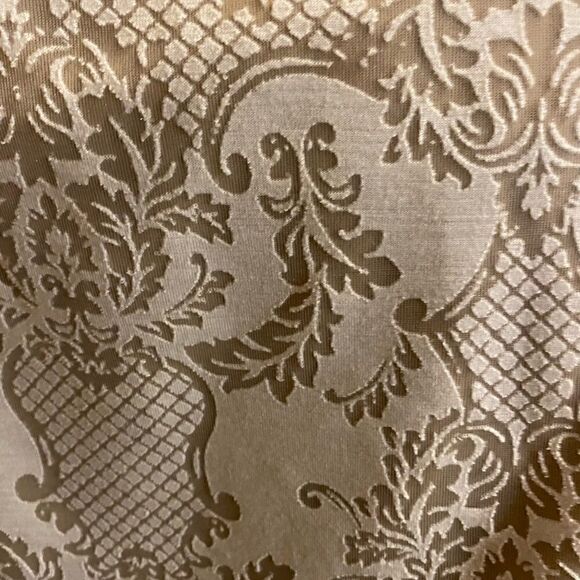 APT. 9 Women’s White & Tan Sleeveless Tp, size M. (S06) - Picture 4 of 4